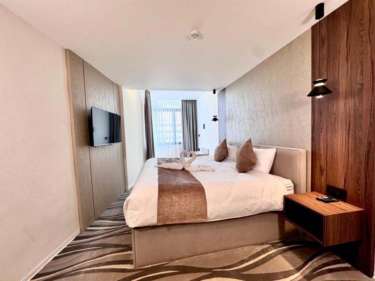 New Merryland Hotel Amman Buitenkant foto