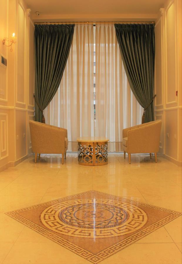 New Merryland Hotel Amman Buitenkant foto